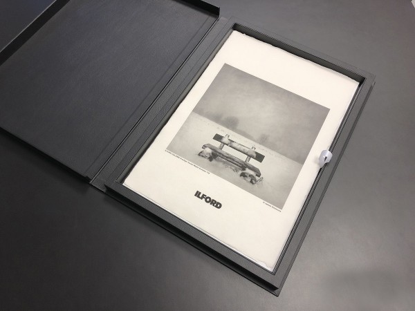 Ilford Portfolio Box für DIN A4 (21x29,7 cm)